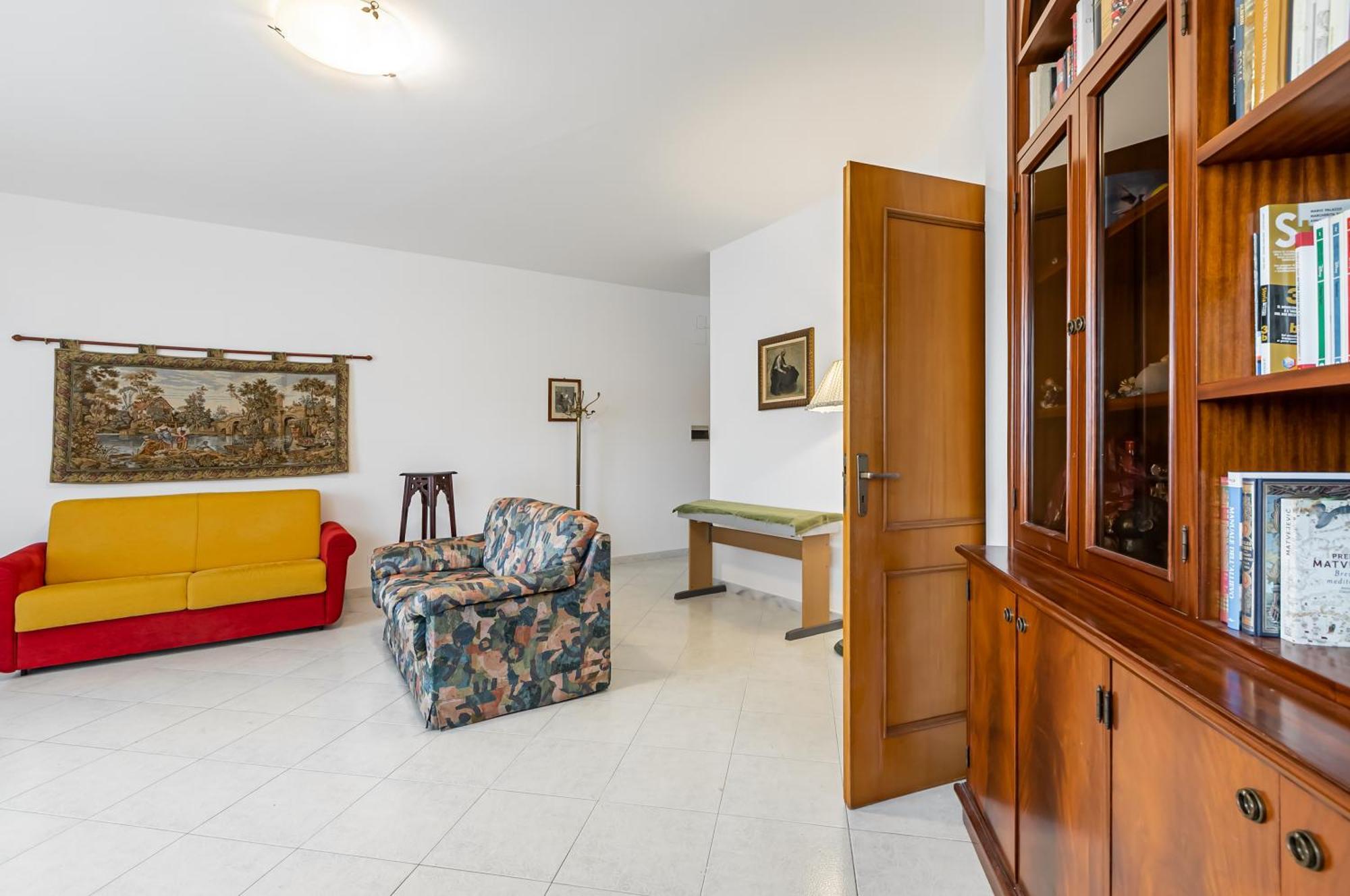 Palazzo Reale & Piazza Indipendenza Roomy Flat Palermo Dış mekan fotoğraf