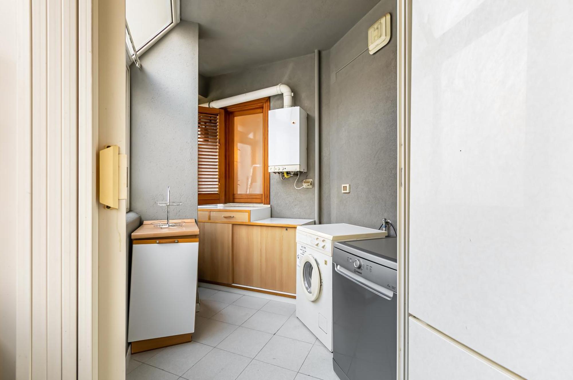 Palazzo Reale & Piazza Indipendenza Roomy Flat Palermo Dış mekan fotoğraf